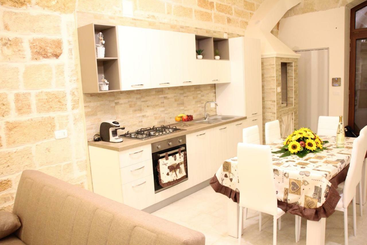 Dimora Nonna Catari Villa โปลีญาโนอามาเร ภายนอก รูปภาพ